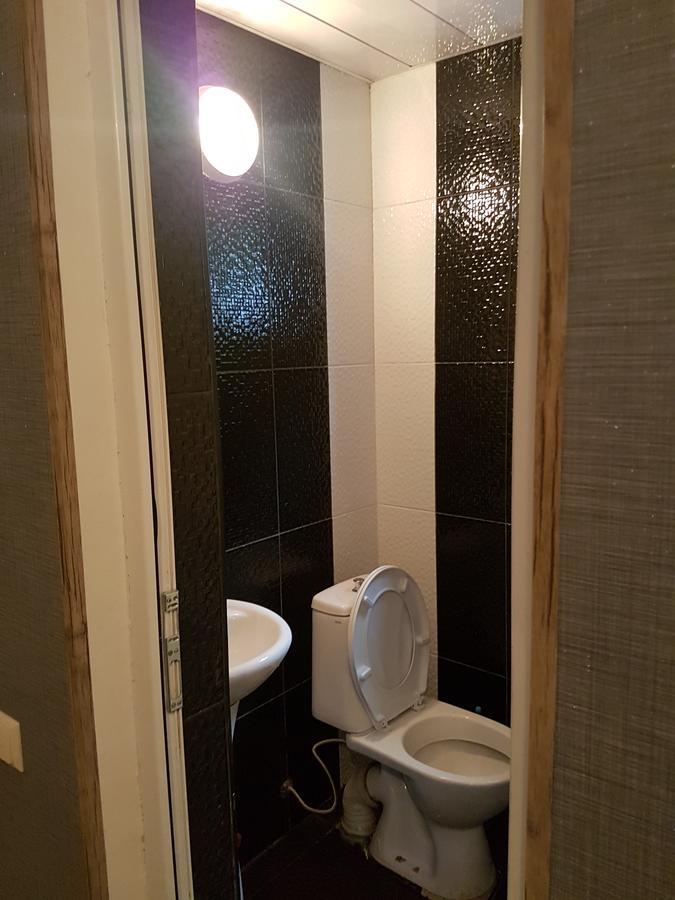 Emi House Hotel Borjomi Eksteriør billede